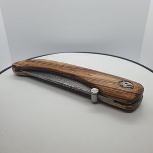 Handcrafted folding knife