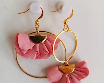 Asymmetrical earrings