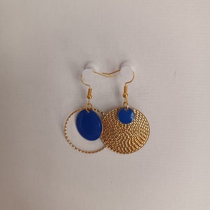 Boucles d'oreilles asymétriques Bleu