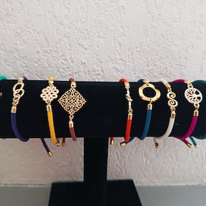Bracelet, adjustable sliding link