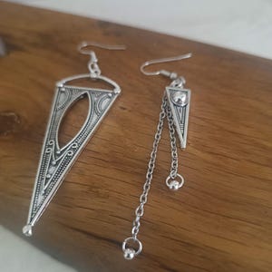 Asymmetrical earrings