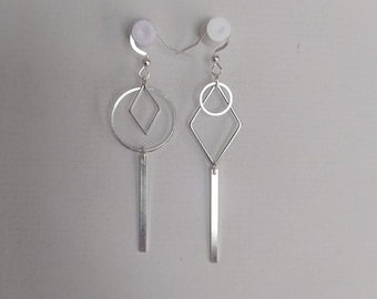 Boucles d'oreilles asymétriques