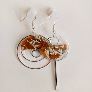 Boucles d'oreilles asymétriques Marron/Beige