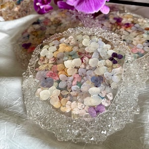 Set of 4 resin flowers coasters, natural flowers coaster, Housewarming Gift, Unique flowers coasters, epoxy coaster with different flowers