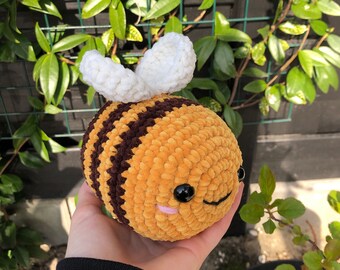 Bee Plushie | Amigurumi Bee | Gehaakte Knuffel Bij | Handmade Plushie | Handgemaakte Knuffel