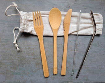 Bamboo Cutlery Set With Linen Case & Stainless Steel Straw