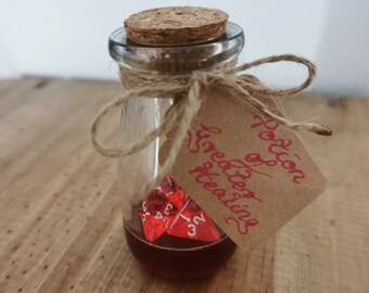 Potion of Healing with D4 Dice for Dungeons & Dragons - DnD RPG Prop