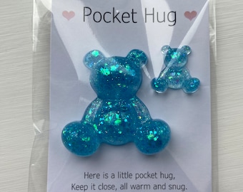 Resin pocket Hug Heart/Teddy