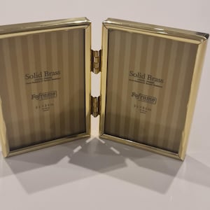Stunning vintage brass picture frame