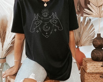 Celestial Shirt, Sun Moon Stars shirt, Tarot Aesthetic, Vintage Oversized Tee, Boho, Graphic tee, Spiritual Shirt, Witchy