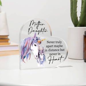 Personalized Acrylic Heart Plaque Gift for Mom – Custom Keepsake for Mother&#39;s Birthday, Christmas, or Mother&#39;s Day