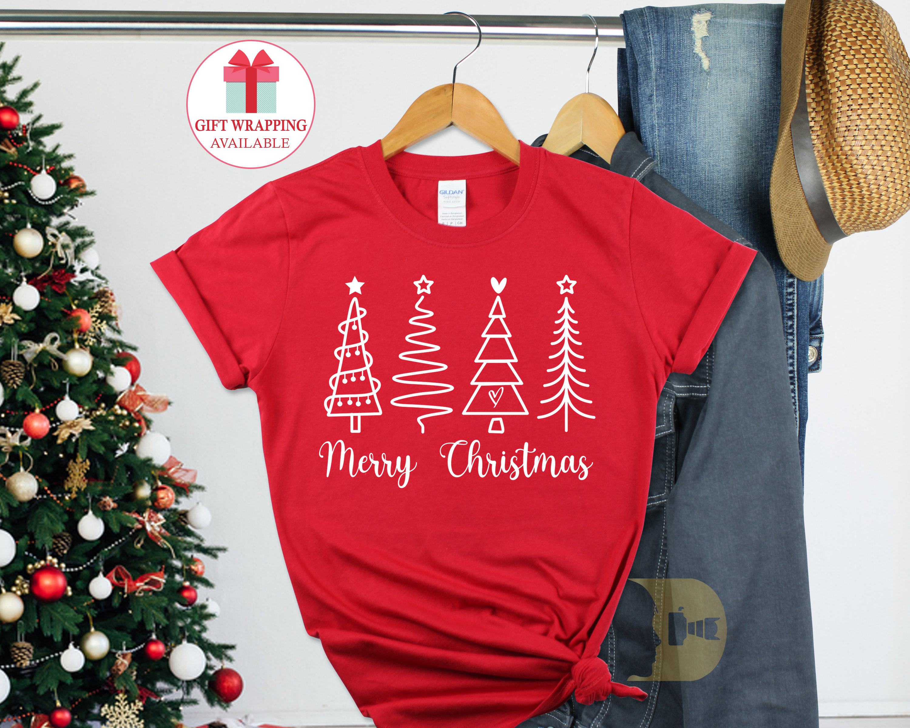 Merry Christmas Tree Shirt: Matching Family Vacation T-shirt - Etsy