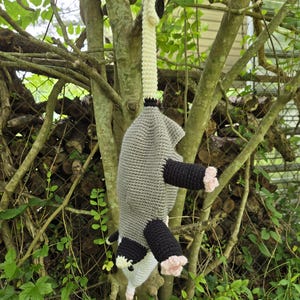 Hanging Possum Grocery Bag Storage