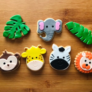 Personalized safari animals biscuits, zebra, giraffe, monkey, lion, elephant children's birthday biscuits