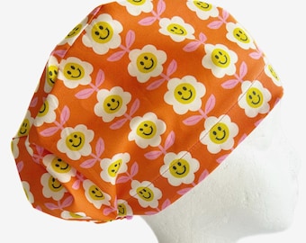 Groovy 70s Floral Scrub Cap: Retro Hippie Surgical Hat