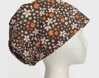 Gorro quirúrgico europeo con estampado floral de otoño: gorro quirúrgico ajustable para otoño.
