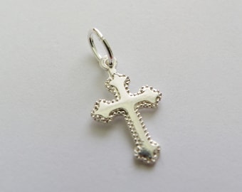Zierlicher Kreuz Silber Charm, Sterling Kreuz Charme, Silber Kreuz Charm Anhänger, 925 Silber kleiner Kreuz Charm, glänzender Kreuz Anhänger, Geschenk für Sie
