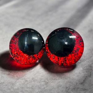 Red Glitter Amigurumi Eyes: Handpainted 3D Sinkers for Crochet Soft Stuffed Plushie Toys EN71 Certified