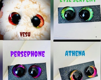 Safety Eyes in set of 6 pairs with off center pupils for crochet amigurumi and crafting