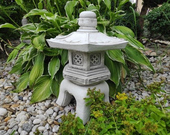 Pagode / Lanterne - ornement de jardin japonais "Kiyomizu-dera 清水寺"