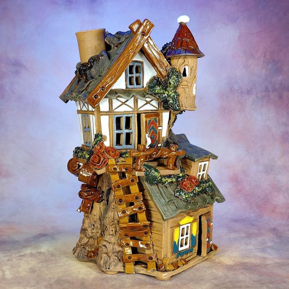 Ceramic Fairy Tale Witch House Tealight Candle Holder Keramik Lichterhaus Raumdekor SauliusCeramic Landhaus
