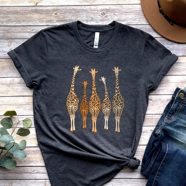 Giraffe T-Shirt, Nature Lover Shirt, Animal Print Shirt, Zoo Shirt, Giraffe Lover's Shirt, Funny Giraffe Shirt, Mom Gift Shirt