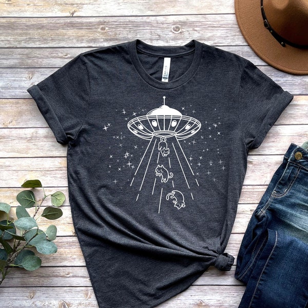 Funny UFO Cat Shirt, Cat T-Shirt, Aliens T-Shirt, Cat Lovers Shirt, Cat Lovers Sweathirt, Gift For Shirt Cat Owner, Mom Gift Shirt