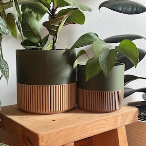 Maceta de madera bicolor, maceta minimalista con bloques de color, decoración bohemia para el hogar (hasta 25 cm)