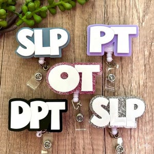 Therapist Title Badge Reels, Therapist Gift, PT Badge Reel, Pt Badge Holder, OT ID Holder, Slp Graduation, Behavior Therapist, Counselor