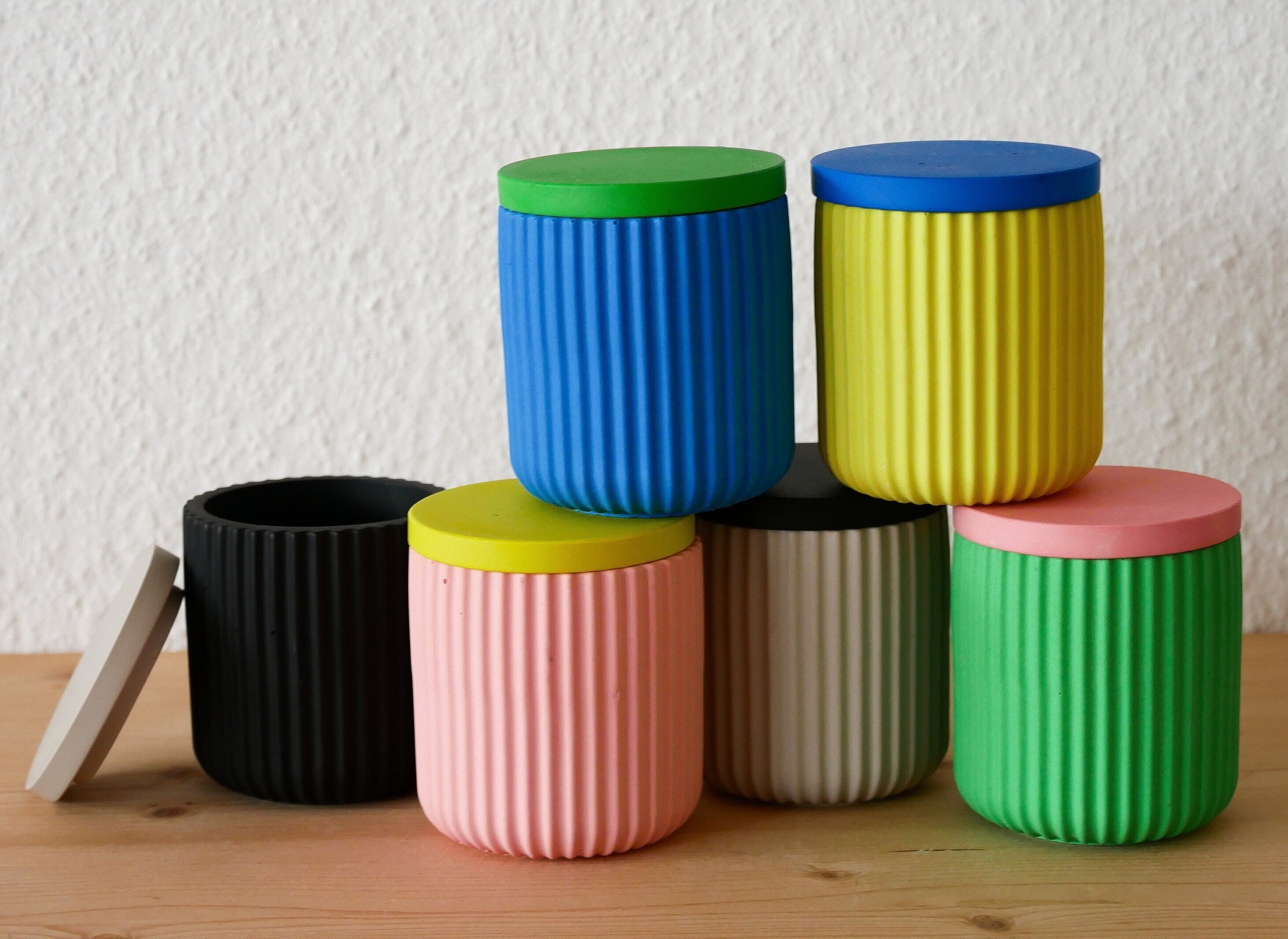 Bunte kaffeedose