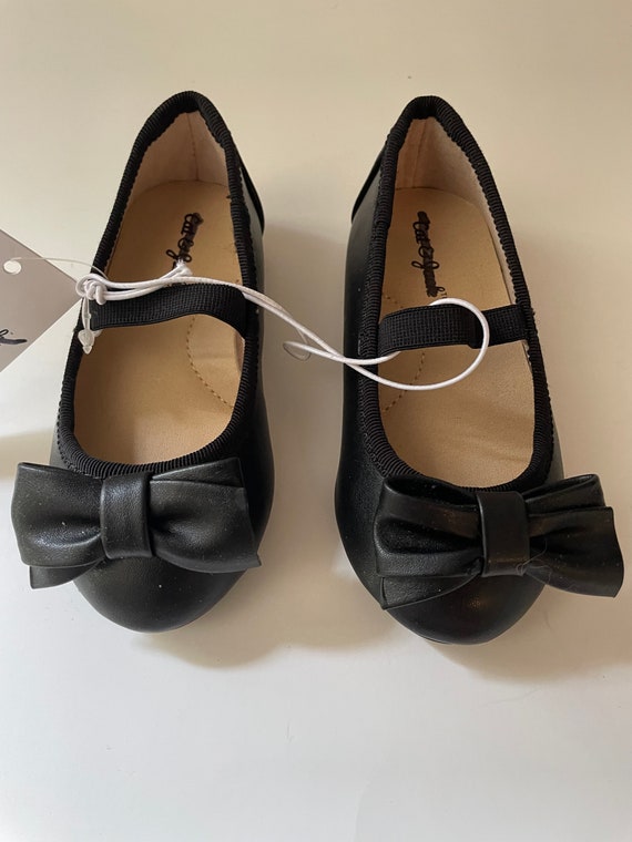 Cat & Jack Solid Black Girls Size 5 Slip On Shoes… - image 2
