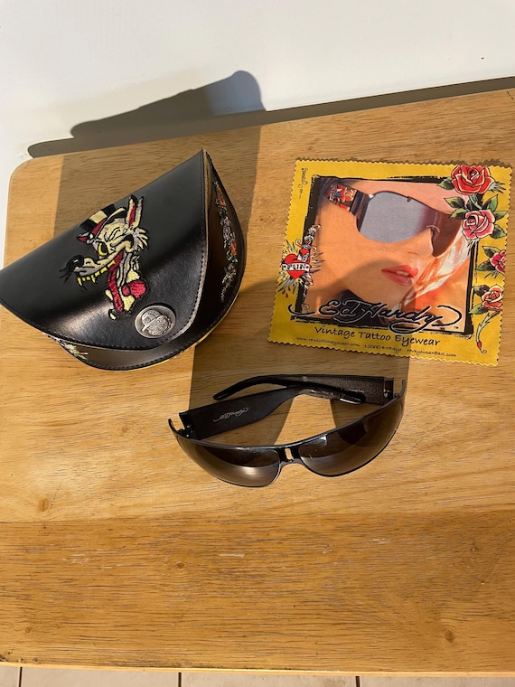 Gunmetal Wrap Around Ed Hardy Sunglasses With Decorative 