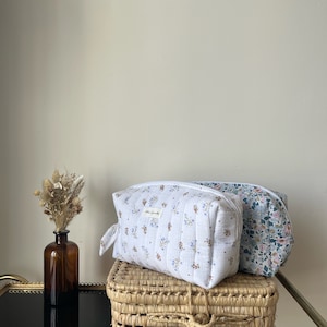 Grande trousse de toilette matelassée personnalisable