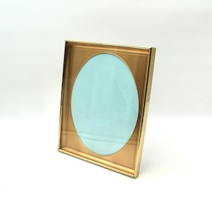 Vintage 8x10 picture frame, oval opening - empty, gold tone metal, mat, shadowbox style, shadow box, prop stand, wedding frame