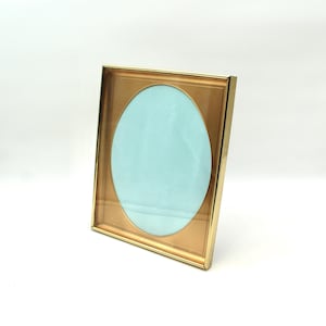 Vintage 8x10 picture frame, oval opening - empty, gold tone metal, mat, shadowbox style, shadow box, prop stand, wedding frame