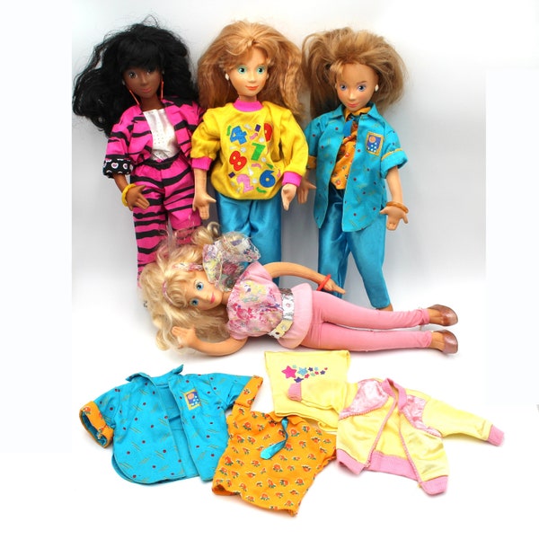 Four 1980s Mattel "Hot Looks" dolls with extra clothes - Zizi, Chelsea, Ellie, Mimi, shoes, jewelry