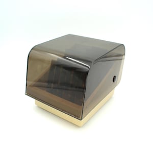 Vintage 1980s floppy disk holder - 5.25 inch disc, 5 1/2, large, 80s, computer accessories, desk decor, office, retro, beige