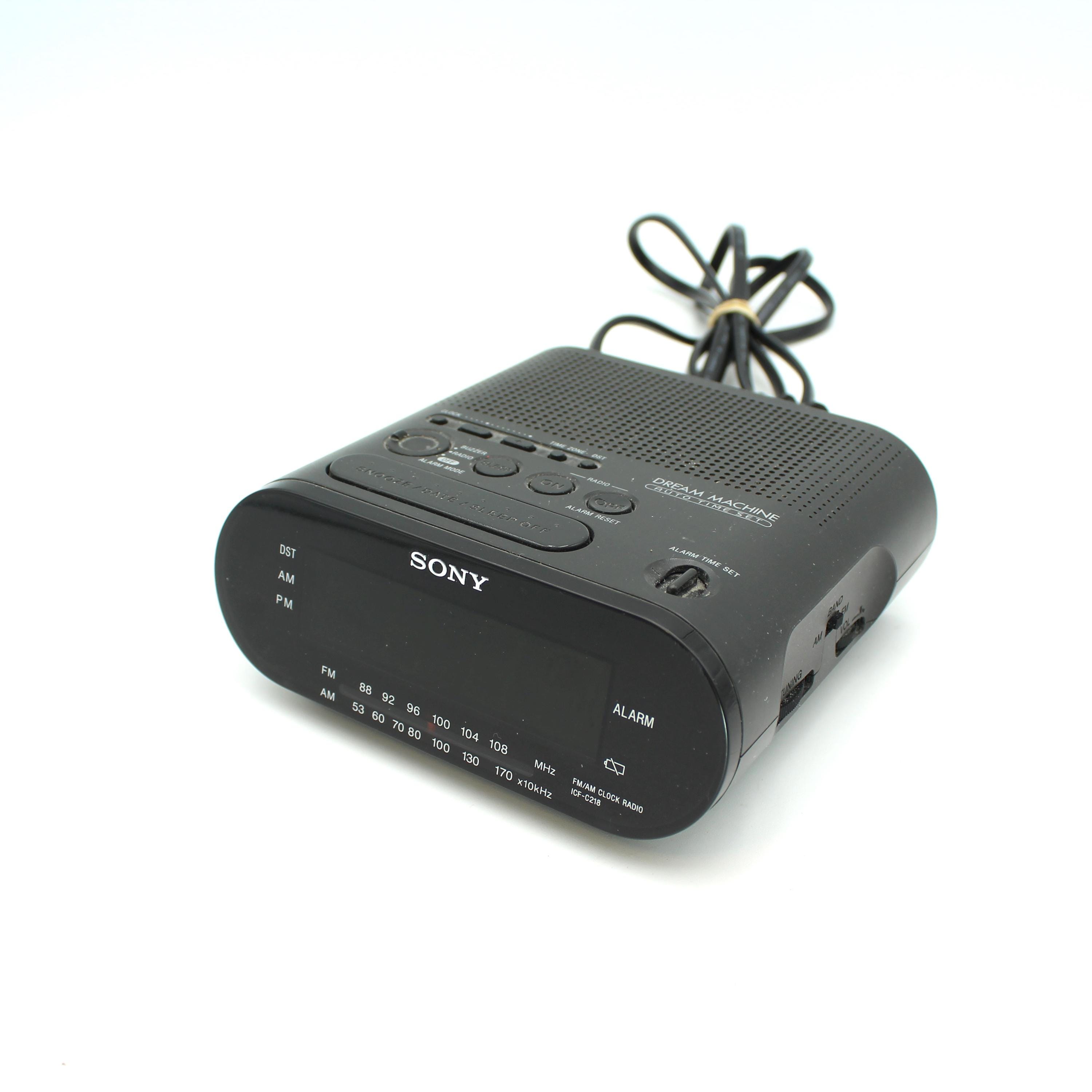 Black Sony Dream Machine Alarm Clock - Vintage, AM/FM Radio, Green