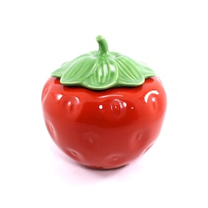 Vintage ceramic strawberry canister - lid and container, red and green, fruit, berry - strawberry kitchen decor, cookie jar - so cute!