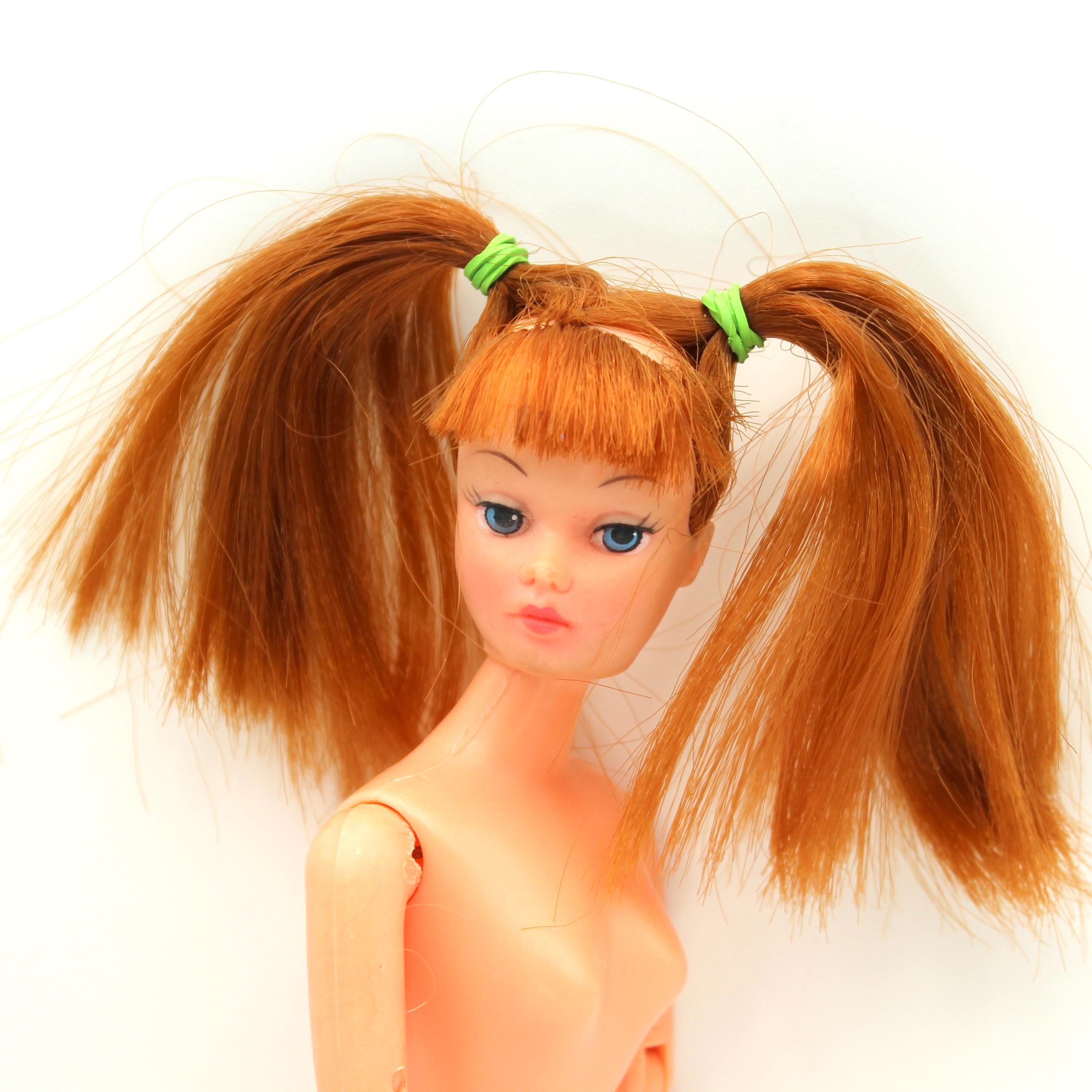 50年代 60年代 college doll Vintage 1960s/1970s Uneeda Dollikin Doll - Articulated, Barbie