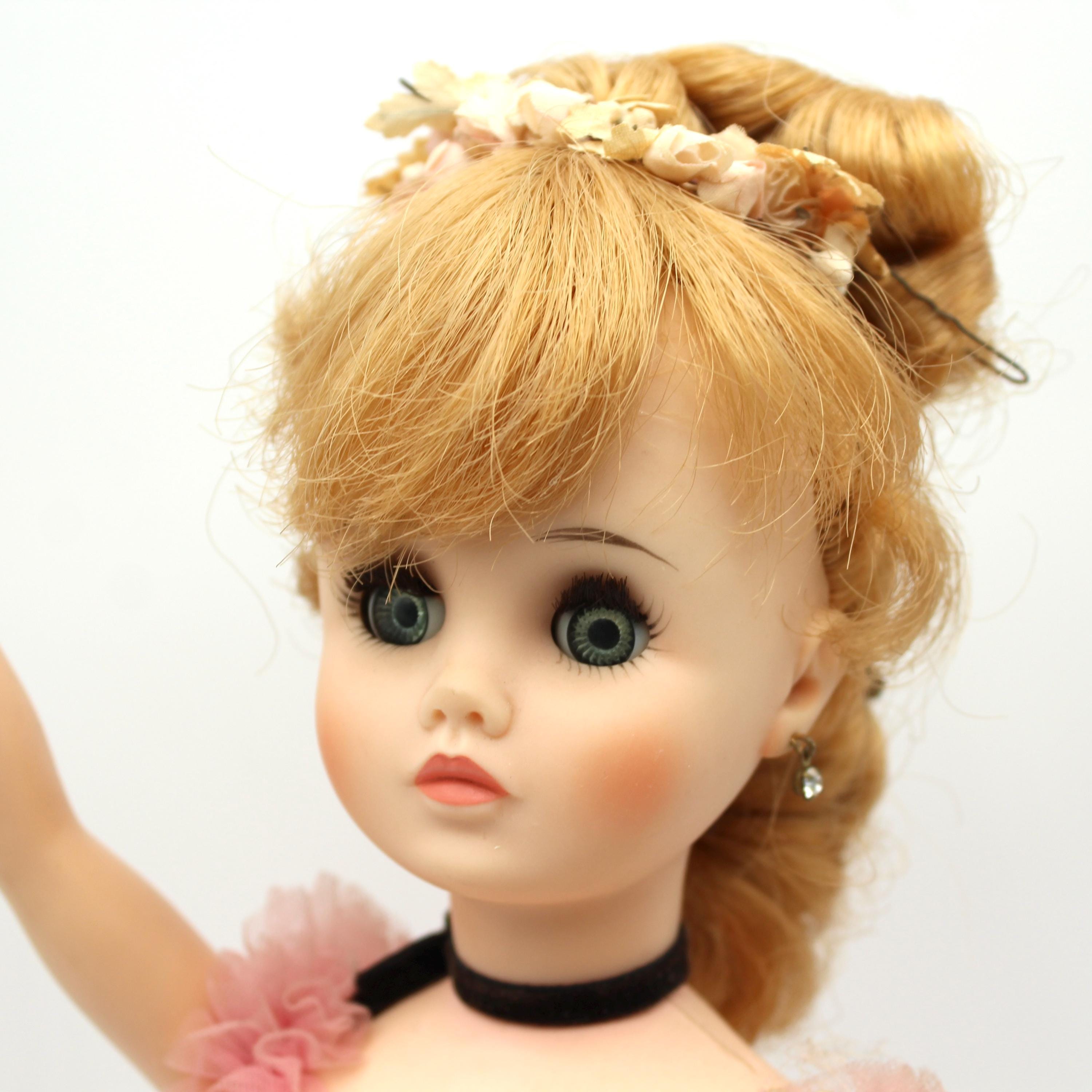 人形 Madame Alexander Darling Little Dancer Madame Alexander 8” Darling Little Dancer 30335 2000 LE 2500