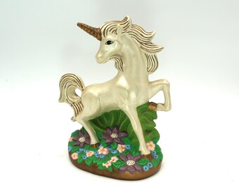 Stunning Vintage Windstone Editions Gothic Unicorn Figurine