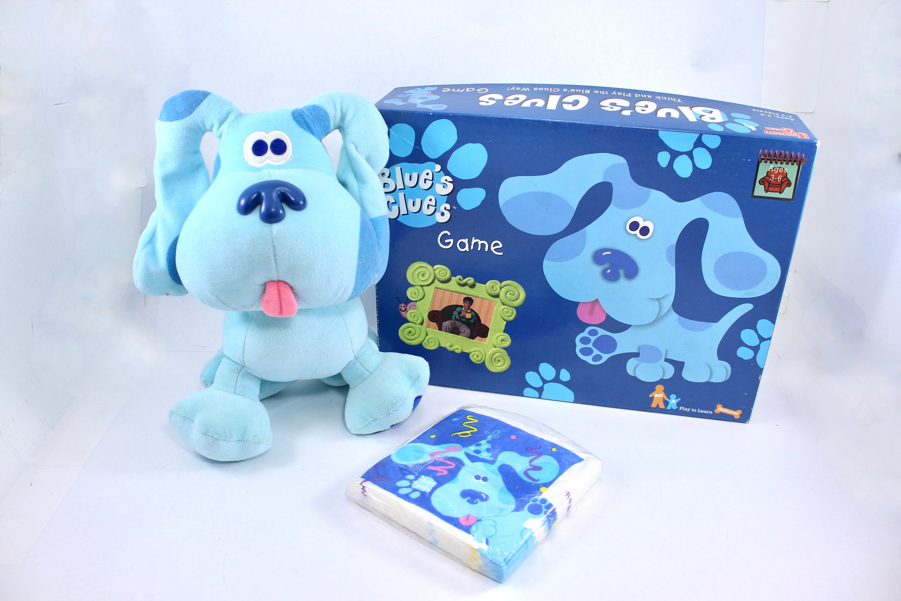  Blue's Clues & You! Ultimate Handy Dandy Notebook, Interactive  Kids Toy with Lights and Sounds, Blue's Clues Game, Kids Toys for Ages 3 Up  by Just Play : Toys & Games