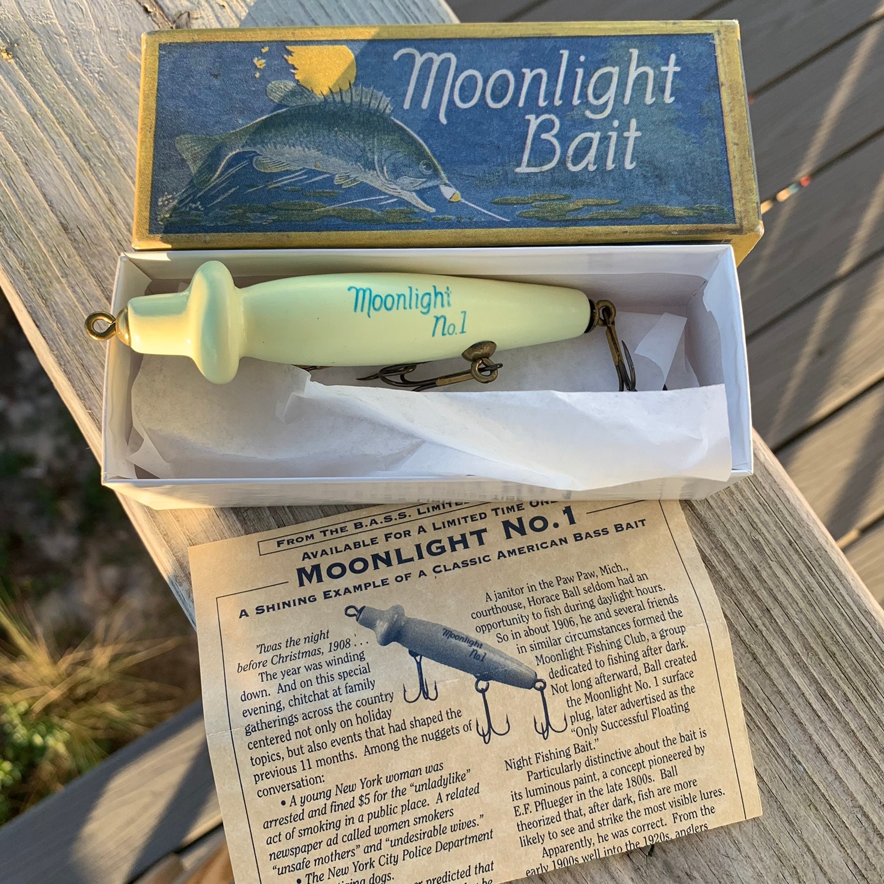 Moonlight 1 Paw Paw BASS Reproduction Lure New in Box W/ Paper 