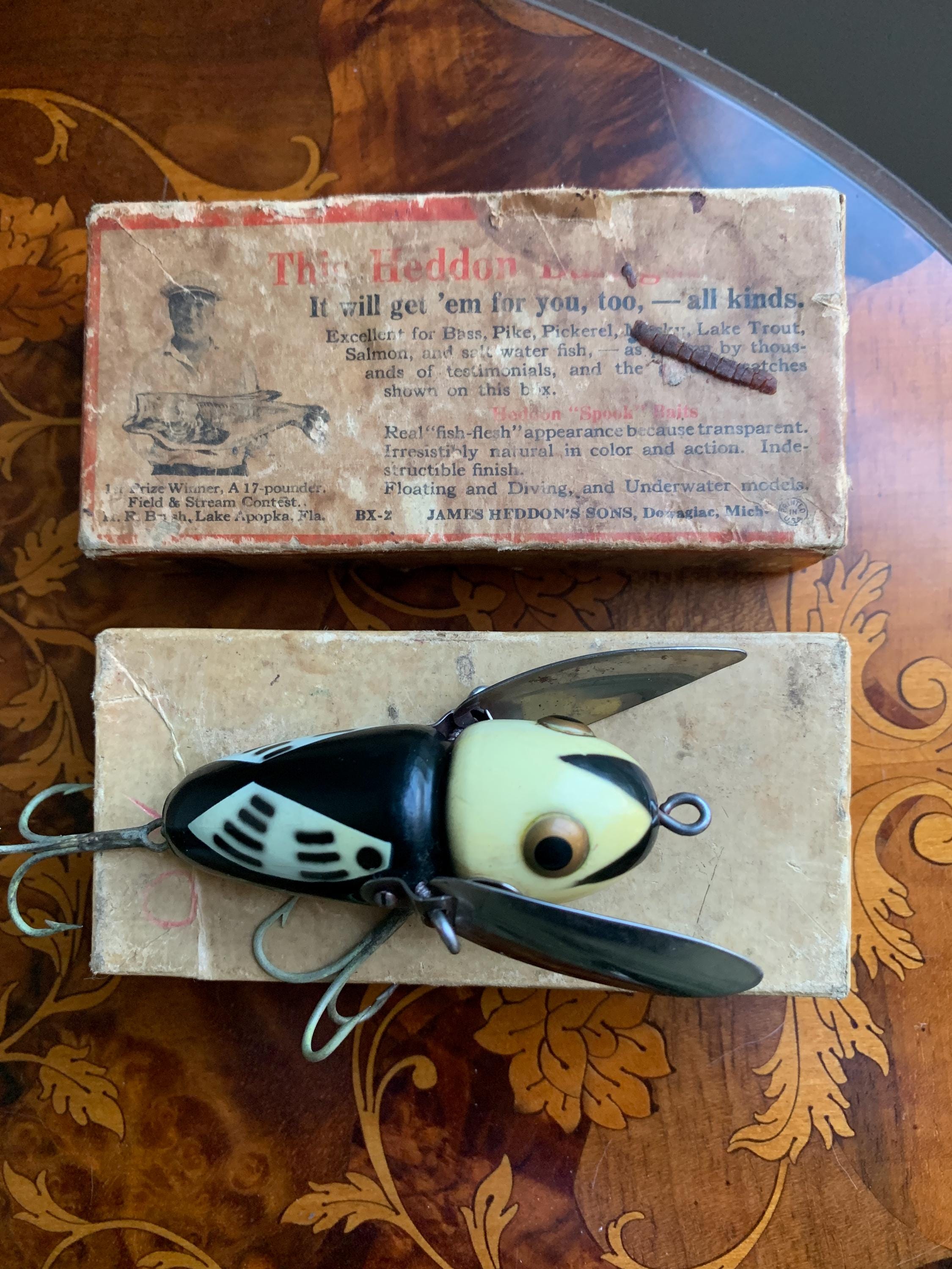 Vintage Heddon Crazy Crawler Rare Zink Eye Blk/ Wh With Vintage Heddon Crazy Crawler Rare Zink Eye Blk/ Wh With