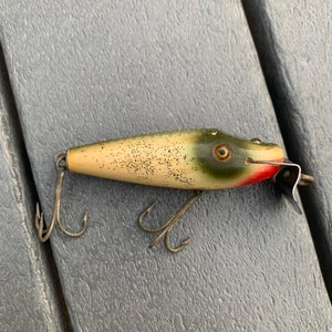 Señuelo Vintage Creek Chub River Scamp – Acabado plateado brillante