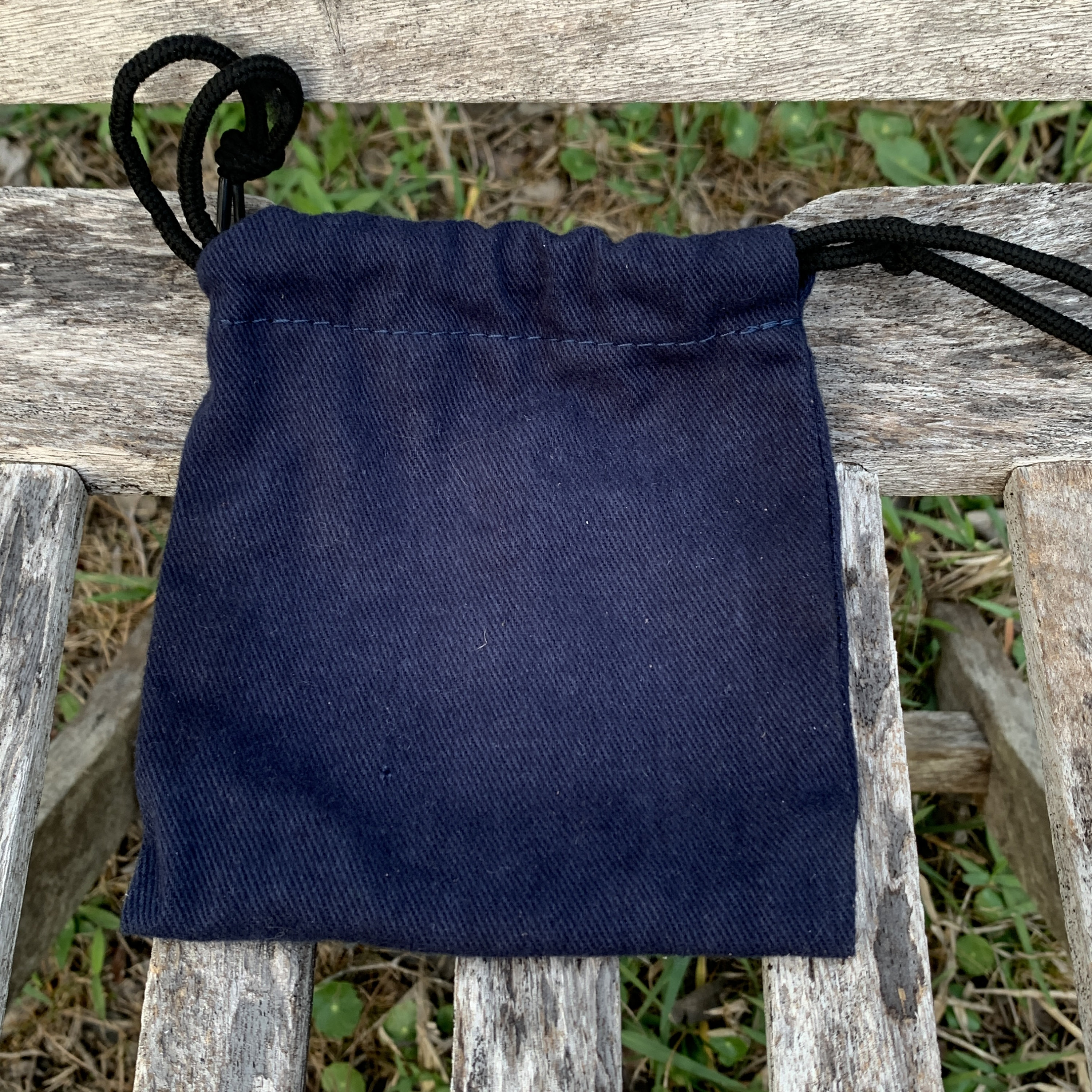 Orvis Fly Reel Pouch Deep Blue Nice -  Canada