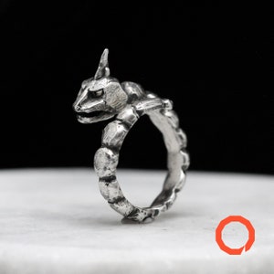 Onix Snake 925 Sterling Silver Handmade Ring Cute Serpent Design, Unique Fantasy Jewelry Snake Gamer with Horn Stone