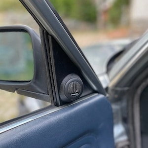 BMW E30 mirror triangles for tweeters 3D printing - individual