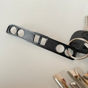 BMW E30 front as a key ring - Gold, White, Black, Purple